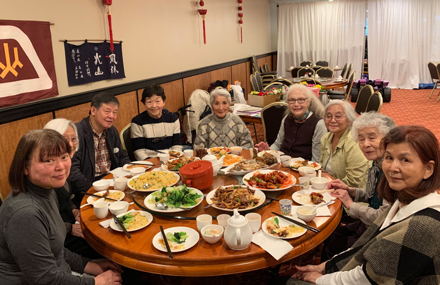 山梨郷友会、新年会開催